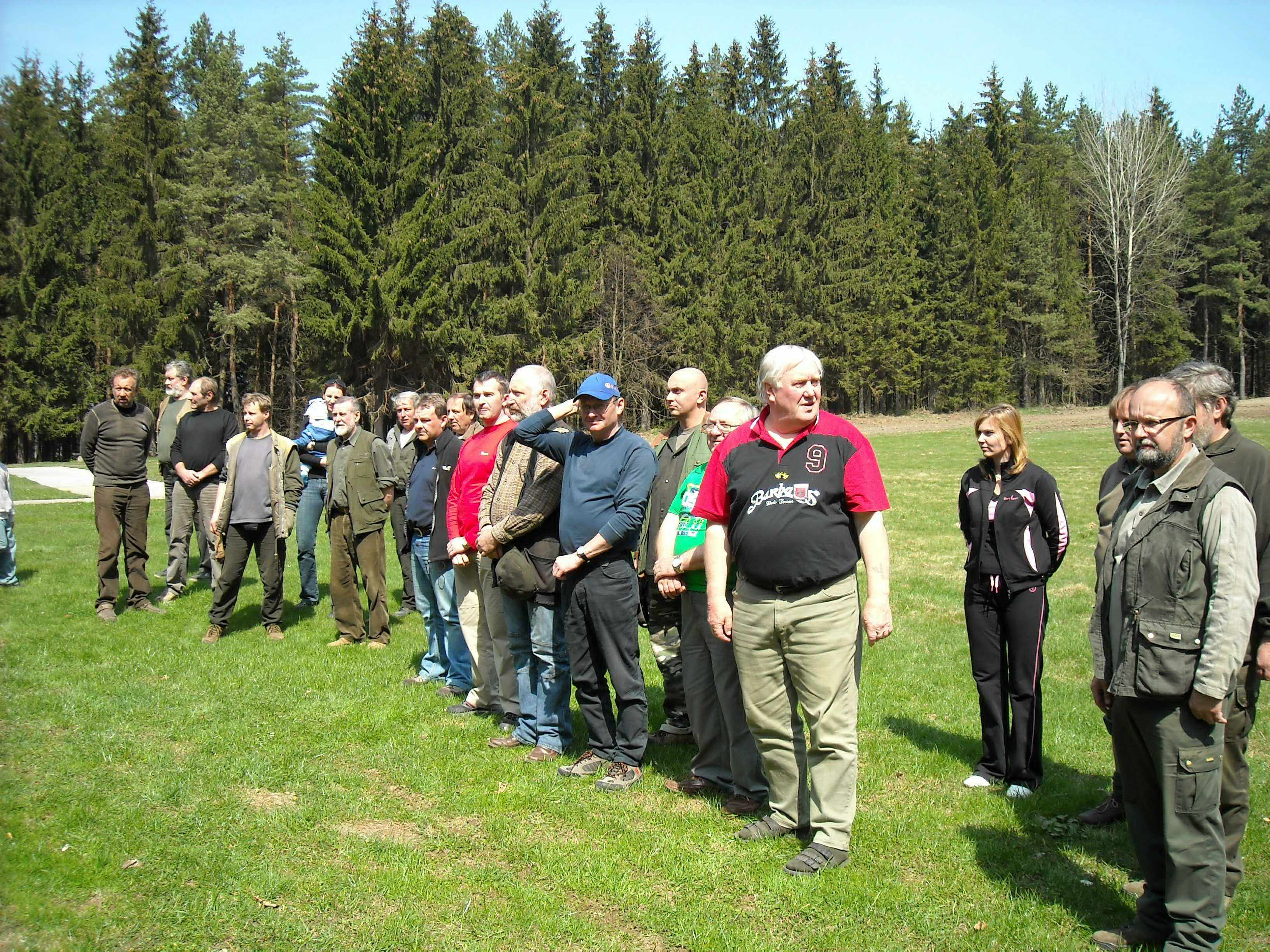 Tříčlenný družstvanástup na vyhodnocení 026.jpg